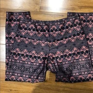 Onzie Pink Black Skull Leggings S/M